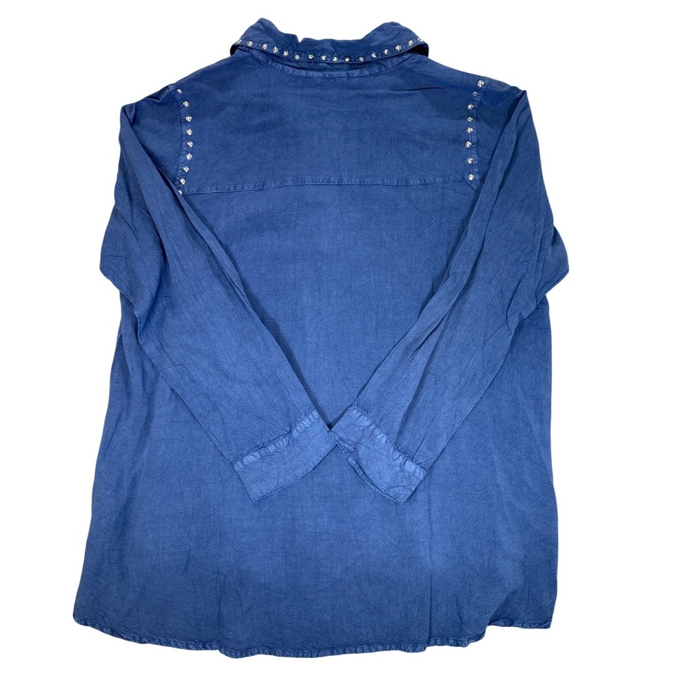 Cato Womens Blue Studded Rayon Button Down Shirt Long‎ Sleeve Plus Size 18/20W - Picture 2 of 8